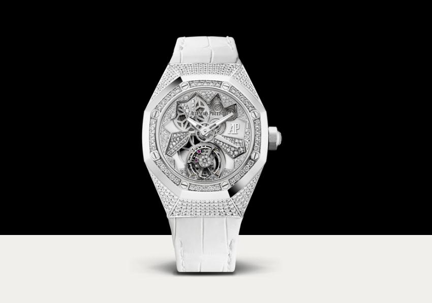 The beautiful replica Audemars Piguet Royal Oak Concept 26227BC.ZZ.D011CR.01 watches are worth for ladies.