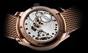 The well-designed copy Audemars Piguet Millenary 77244OR.GG.1272OR.01 watches have transparent backs.