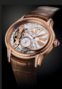 The luxury copy Audemars Piguet Millenary 77247OR.ZZ.A812CR.01 watches are made from 18k rose gold and decorated with diamonds.