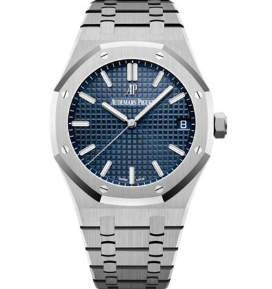 The new Audemars Piguet Royal Oak watches have been updated in many details.